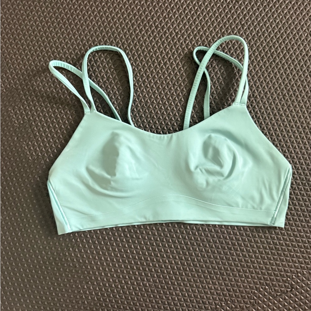 Lululemon Like a Cloud Bra